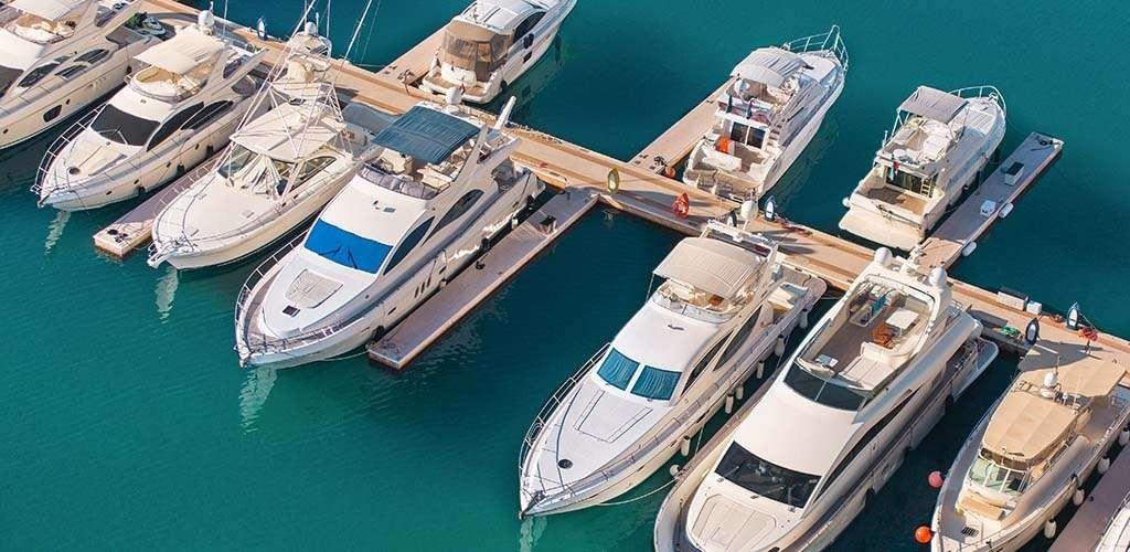 Yacht hire dubai
